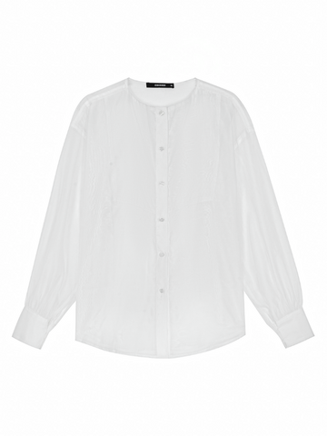 เสื้อเชิ้ตสีขาวโปร่ง